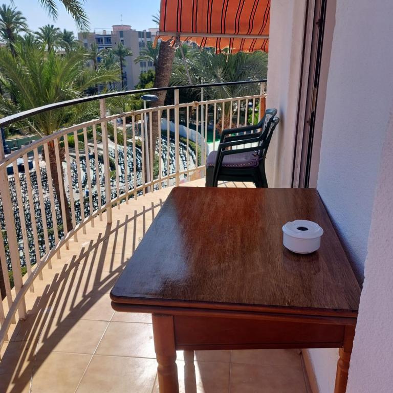 Santa Pola well located apartment with balcony - Apartamento de 3 dormitorios - 1