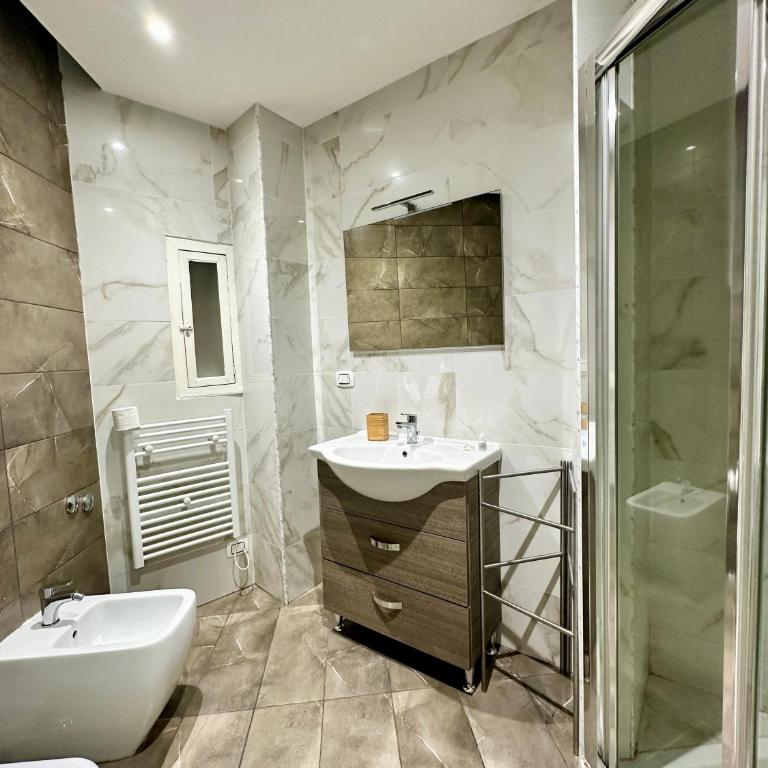 A Durmì Suite - Deluxe Double Room with Balcony - 11
