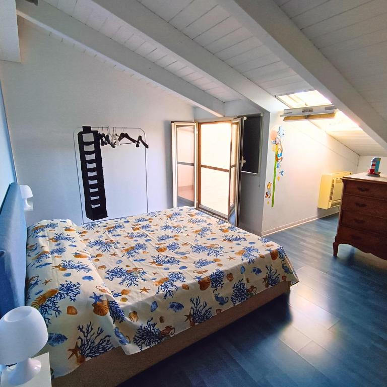 La Terrazza su Mondello - Appartamento con 2 Camere da Letto, Terrazza e Vista Mare - 8