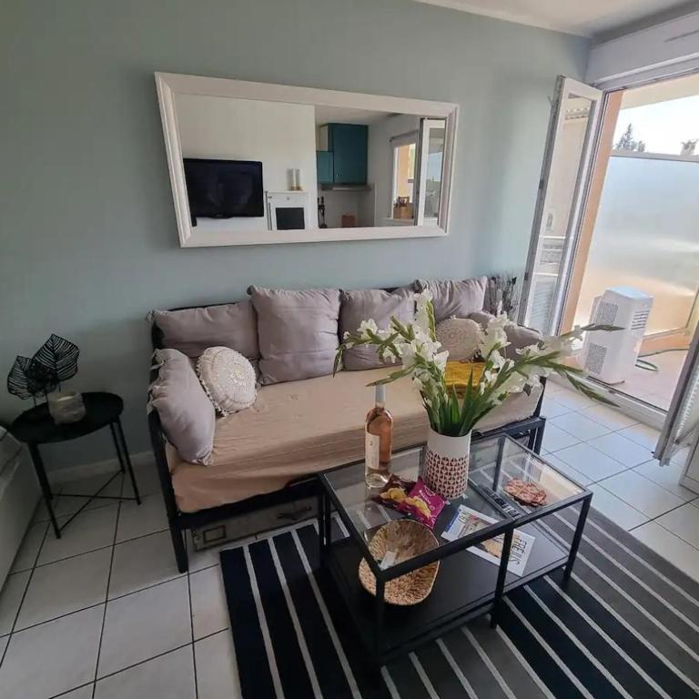 Gemütliches Studio, Pool, Parkplatz. Ohne Vis-a-vis. - Apartamento de 1 dormitorio - 6