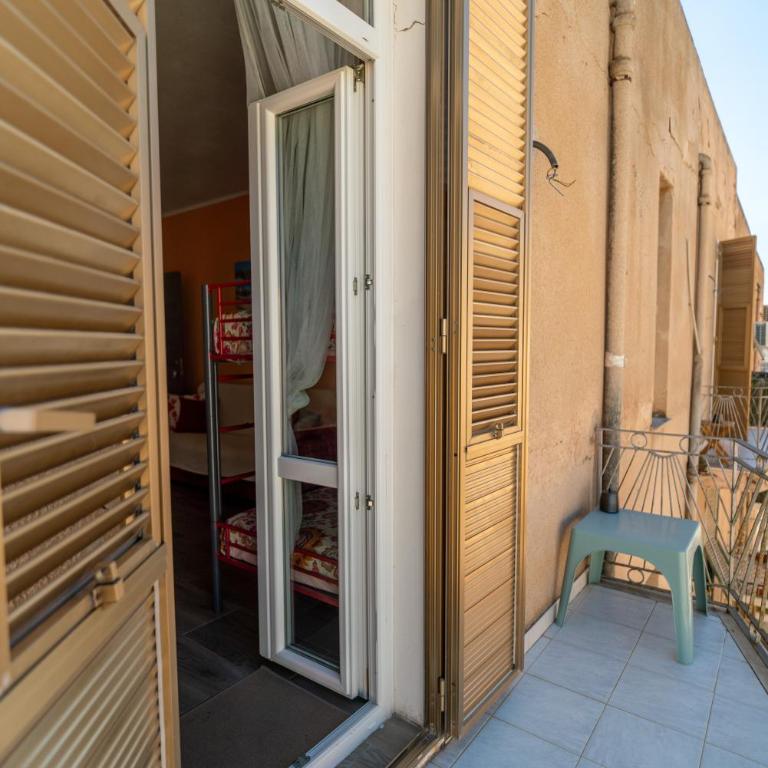 Casa Yvona - Camera Familiare con Balcone - 10