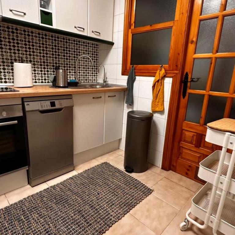 apartamento de Los Locos - Two-Bedroom Apartment - 6