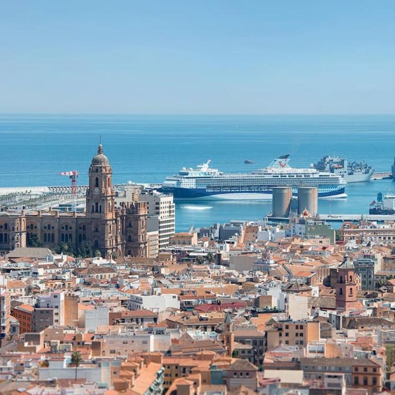 Urban Jungle in Malaga Center, 18th Floor, Rooftop pool, Free Parking - Apartamento de 3 dormitorios - 3