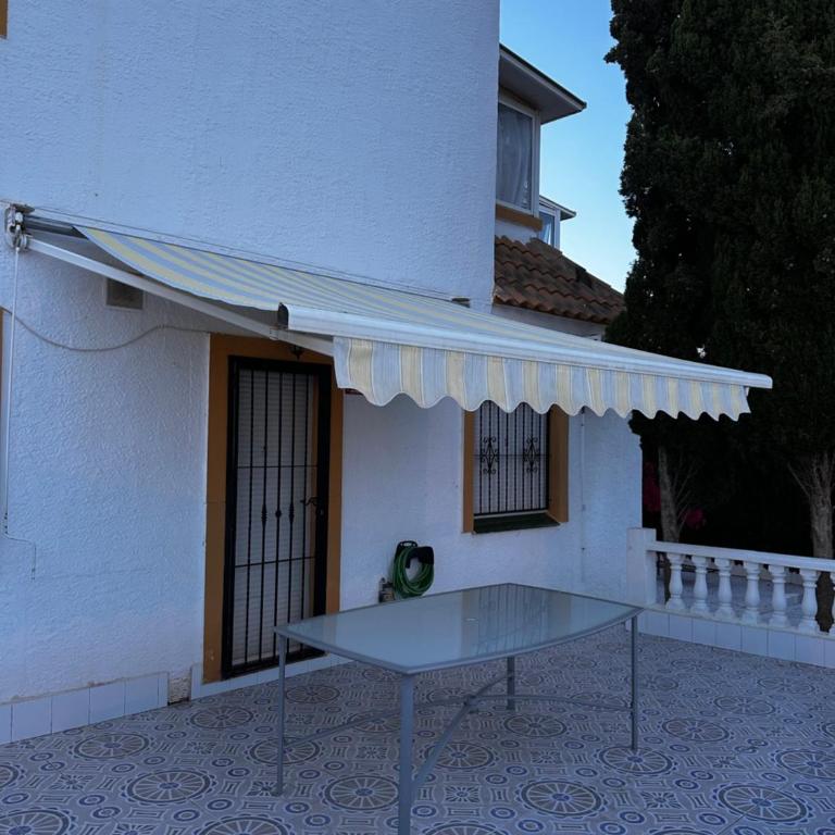 FABULOUS HOLIDAY HOUSE - Casa de 3 dormitorios - 23