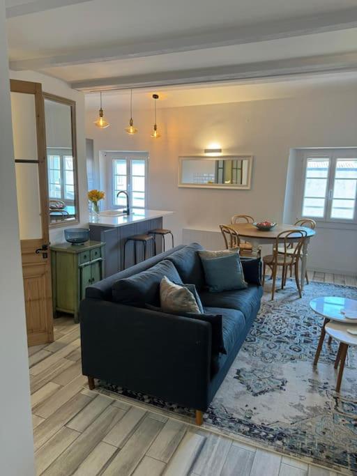 ARAZY - Superb duplex old Antibes very central, AC, terrace - Appartement 2 Chambres - 17