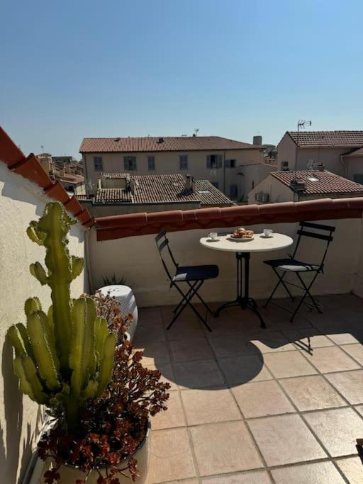 ARAZY - Superb duplex old Antibes very central, AC, terrace - Appartement 2 Chambres - 18
