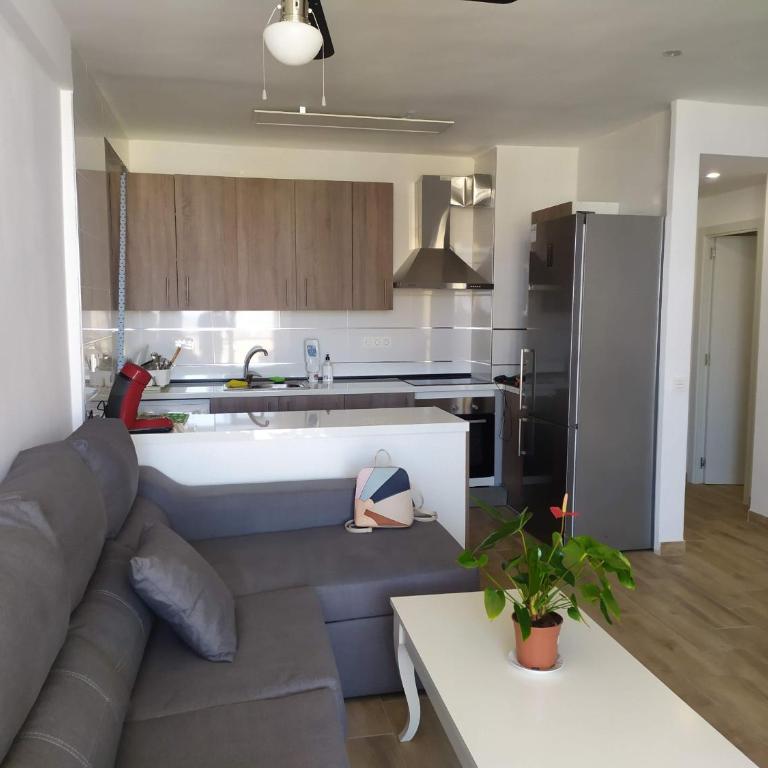 Villa Bravo Beach - Parking gratis & Piscina - Two-Bedroom Apartment - 8