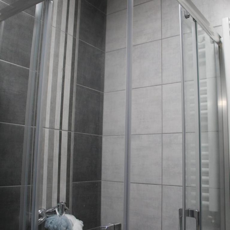Zara Lux Panorama - One-Bedroom Apartment - 23