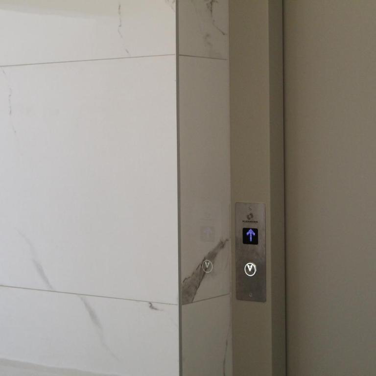 Zara Lux Panorama - One-Bedroom Apartment - 25