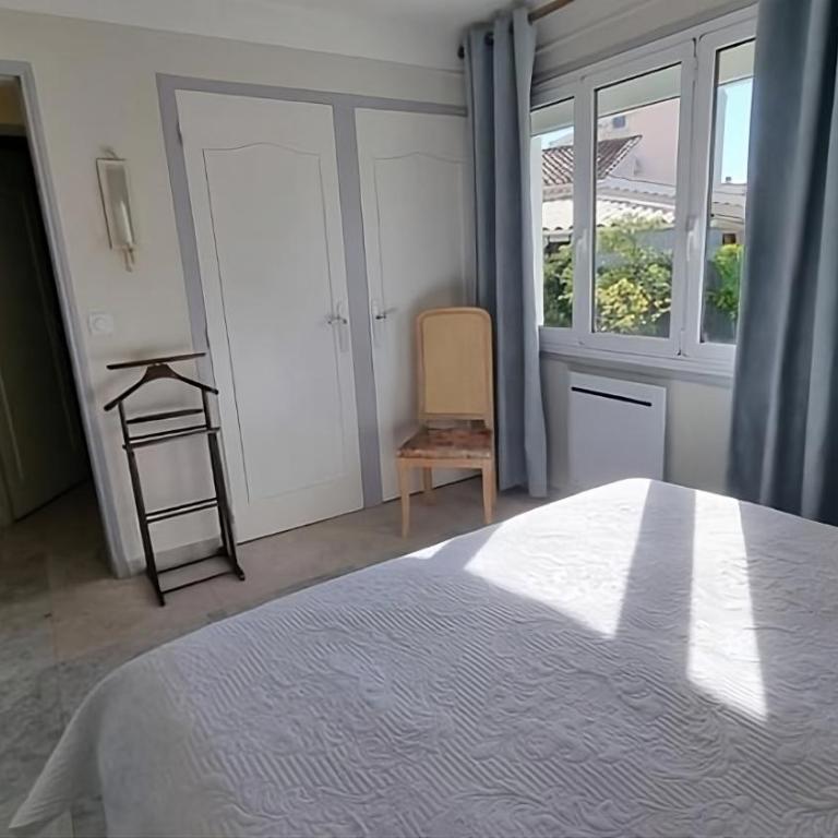 Villa Echauguette, Chambre et toilette privee Maison partagee avec la proprietaire - Double Room with Garden View - 3