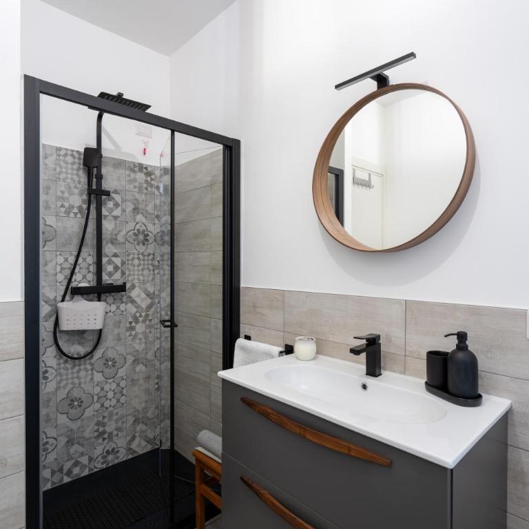 Your Place in Trastevere - Appartamento con 2 Camere da Letto - 17