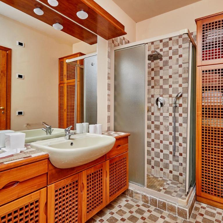 Villa dei Galli - via Tragara - Villa con 3 Camere da Letto - 30