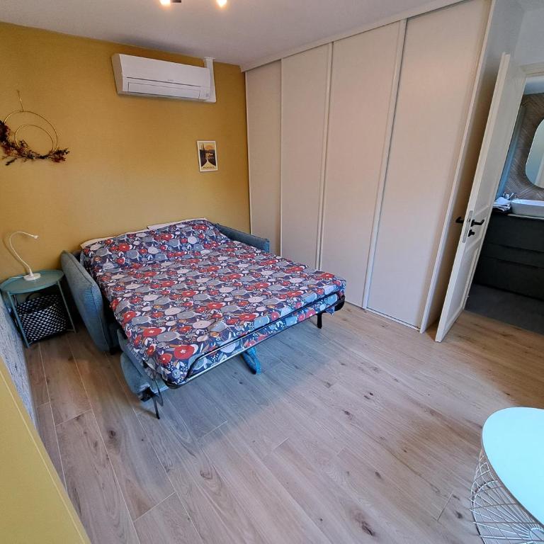 Chez J-JM - Chambre Double avec Salle de Bains Privative - 3