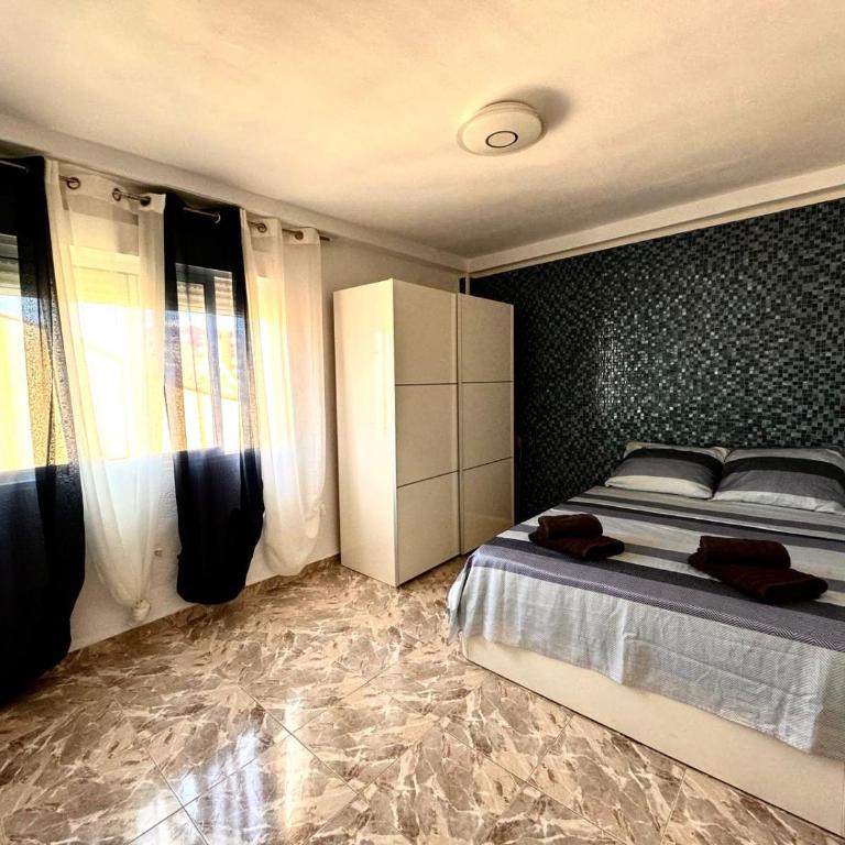 Cozy Flat with City & Beach - Apartamento de 2 dormitorios - 1