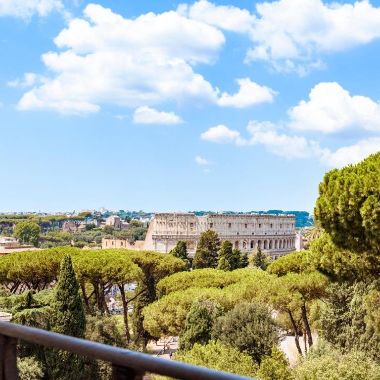 Elysium Suites Colosseo - Superior Double Room with Colosseum View - 4
