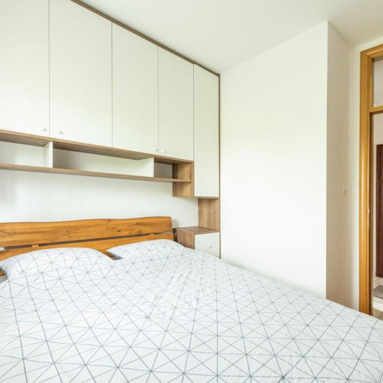 Šarmantan stan u centru grada - Apartman sa 1 Spavaćom Sobom - 8