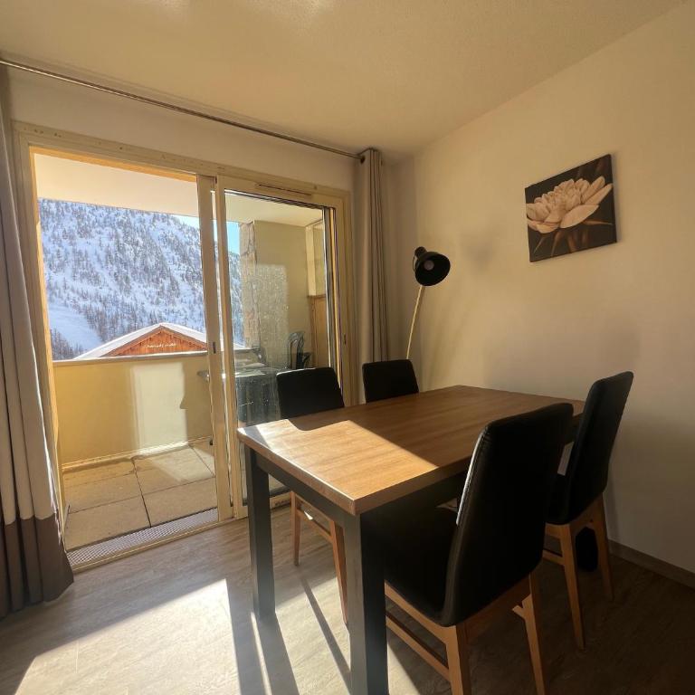 Les Terrasses d Isola A - proche des pistes et de la galerie - Immeuble récent - Apartment mit 2 Schlafzimmern - 5