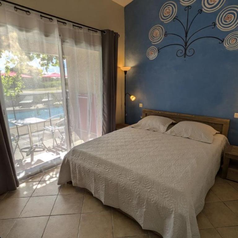 Les Geckos - Chambre Double - Vue sur Piscine - 3