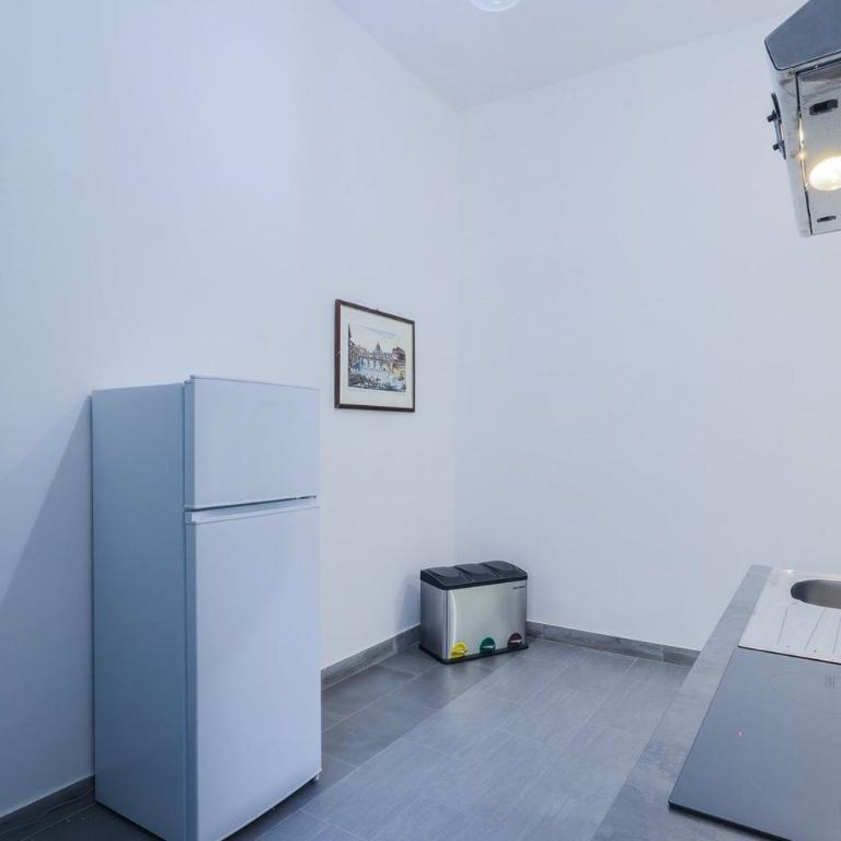 Casa Prefetti 46 B - Appartamento con 2 Camere da Letto - 30