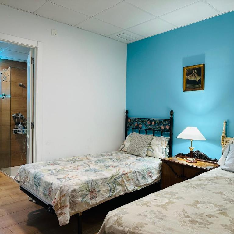 Mirador 5 del Mercado Central - habitacion con baño privado en el centro de la Ciudad Vella - Double Room with Private Bathroom - 24
