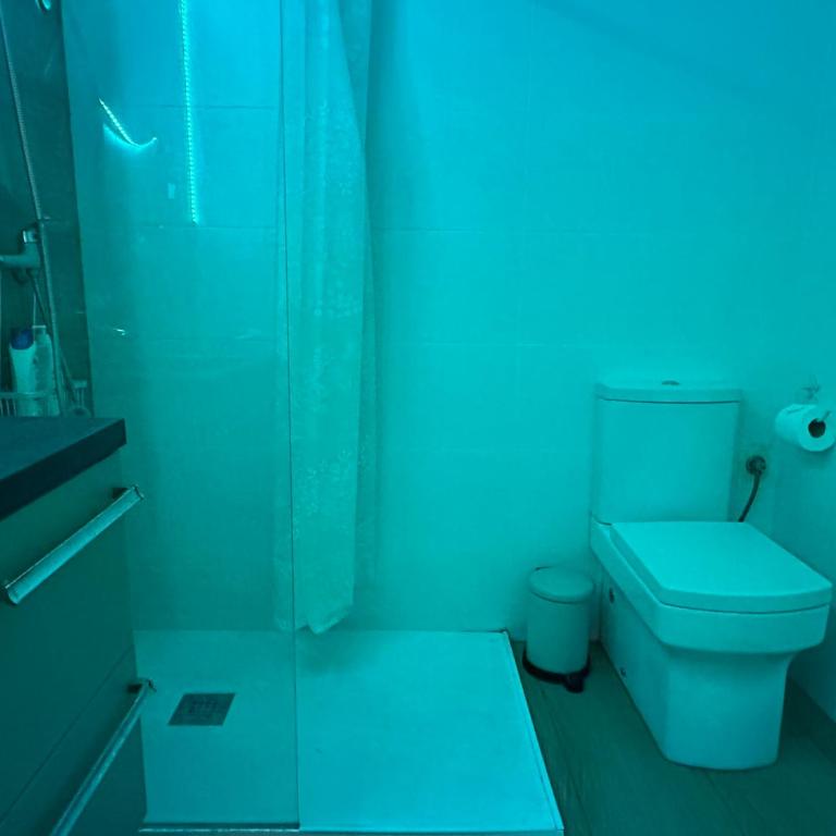 Mirador 5 del Mercado Central - habitacion con baño privado en el centro de la Ciudad Vella - Double Room with Private Bathroom - 12