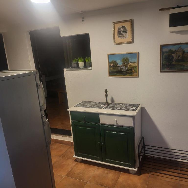 VIKENDICA GARFILD SA BAZENOM i SAUNOM BANJA LUKA - Kuća sa 2 Spavaće Sobe - 70