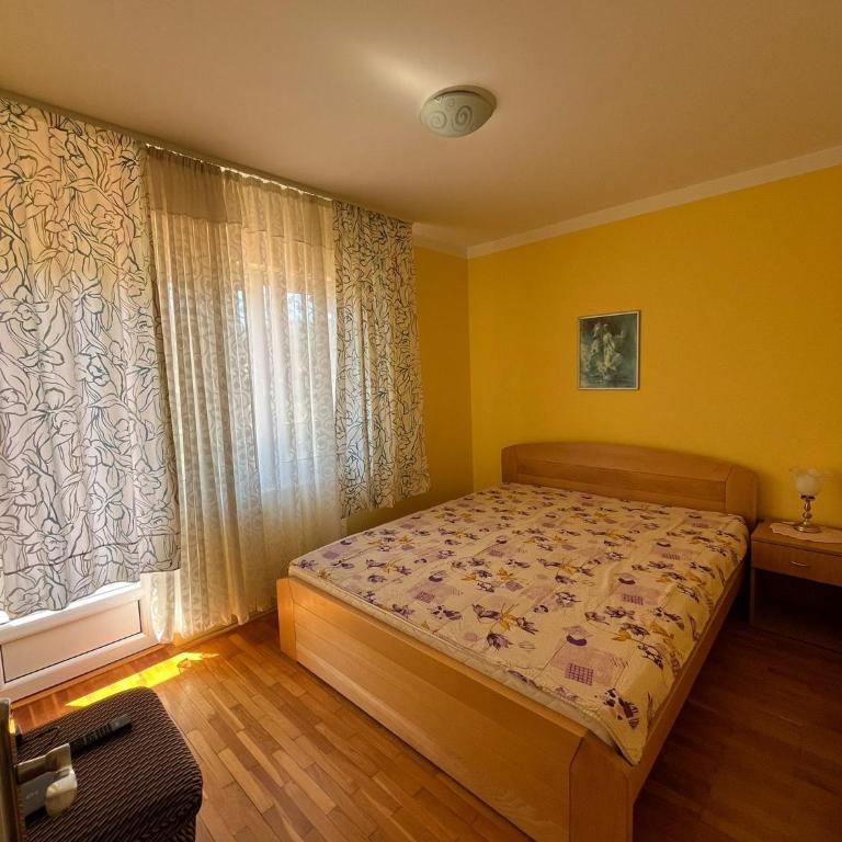 Apartmani Simonovic - Deluxe Double Room with Balcony - 2