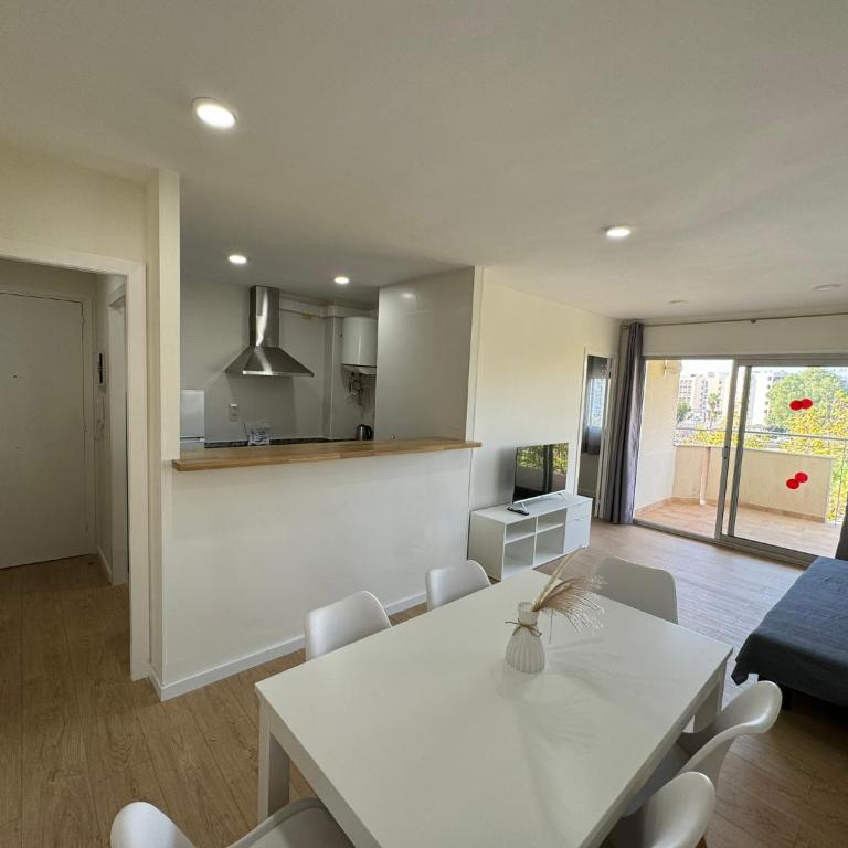 M10 Salou apartaments - Two-Bedroom Apartment with Terrace - 20