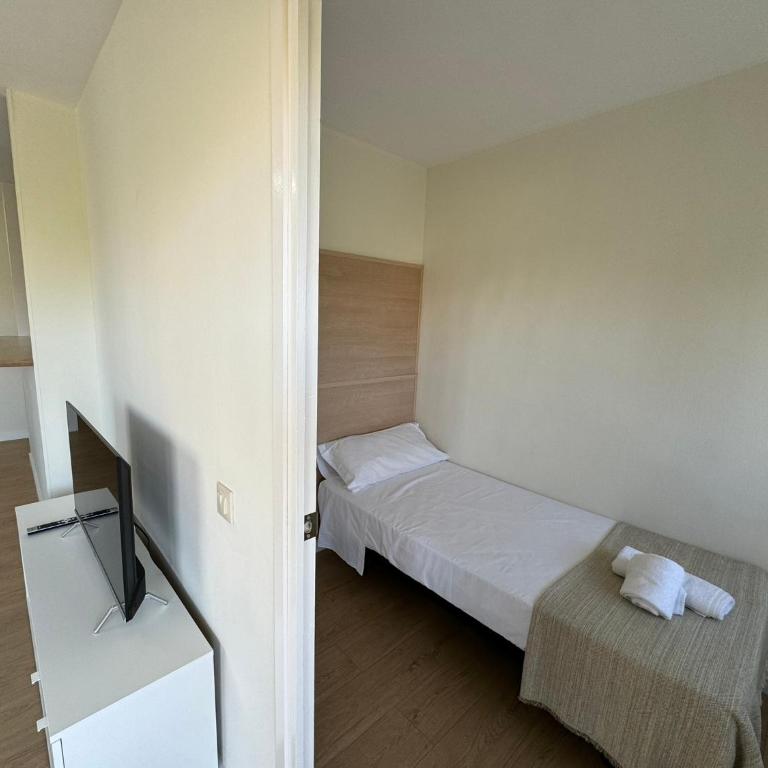 M10 Salou apartaments - Two-Bedroom Apartment with Terrace - 19