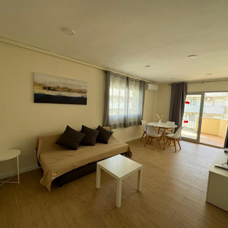 M10 Salou apartaments - One-Bedroom Apartment with Terrace - 15