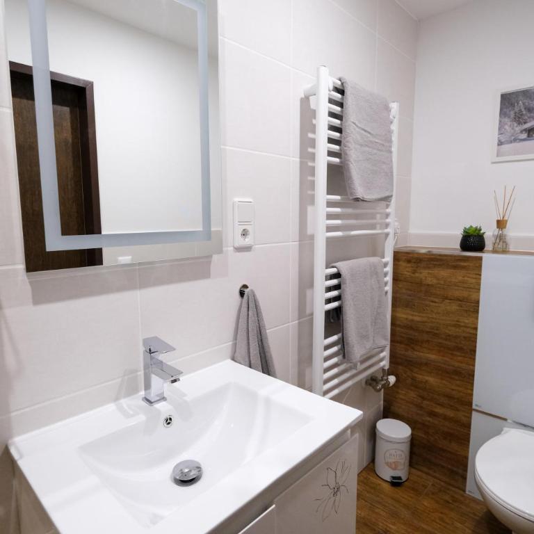 Haus Simona - Apartment mit Dusche - 8