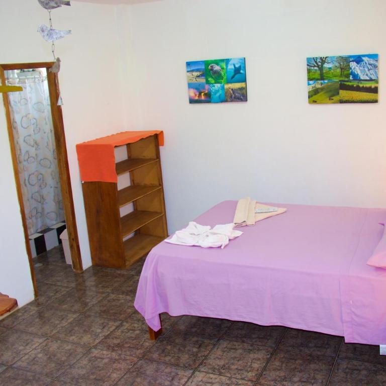 Hostal Suiza - Habitación Doble con baño privado - 6