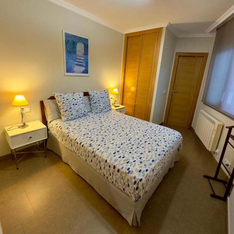 Atico con terraza sanxenxo a 5 mn playa del silgar - Apartamento de 2 dormitorios - 14