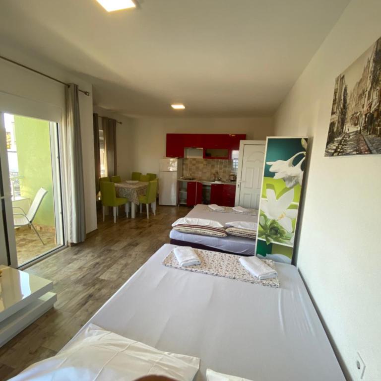 Apartments Bibic - Apartment with Sea View - 2