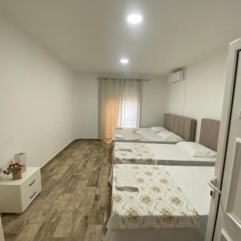 Apartments Bibic - Apartment with Sea View - 1