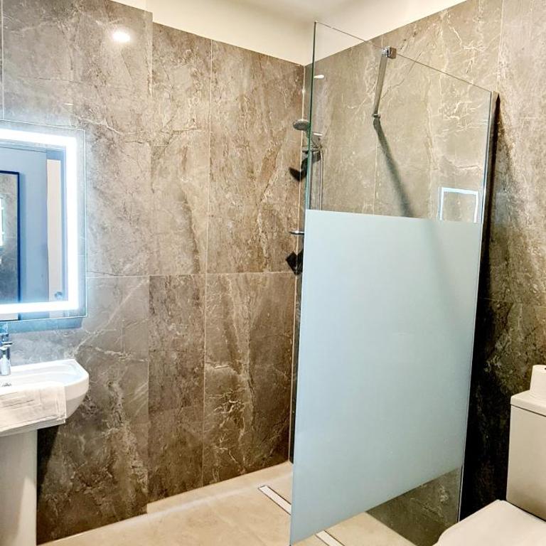 Evelia Hotels - Chambre Triple - 10