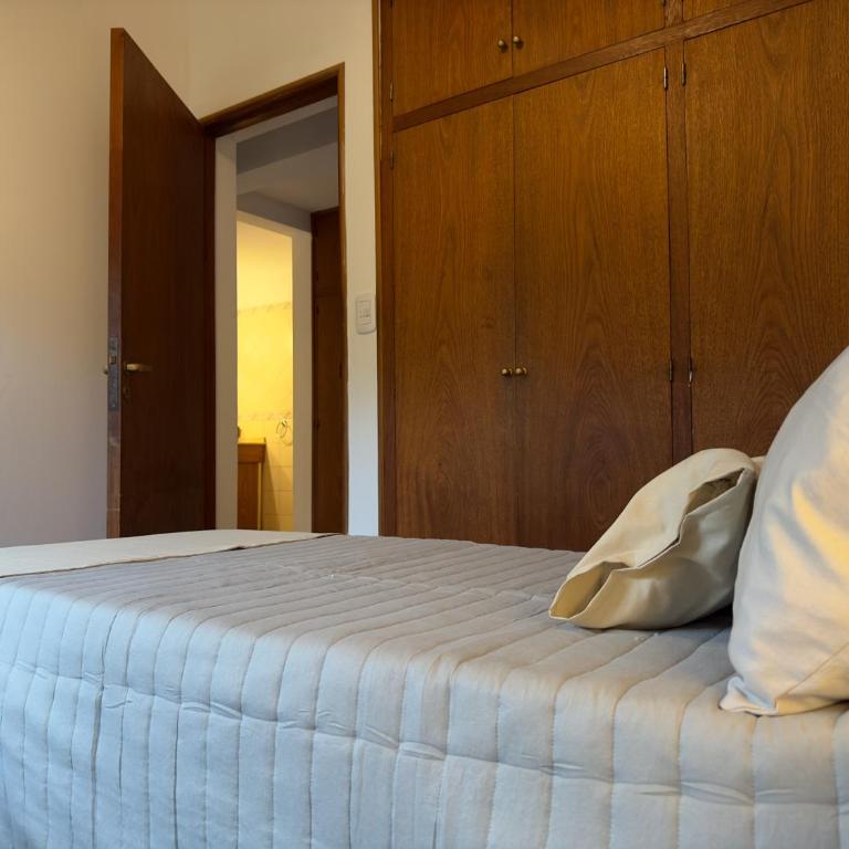 Huerto's House - Three-Bedroom House - 6