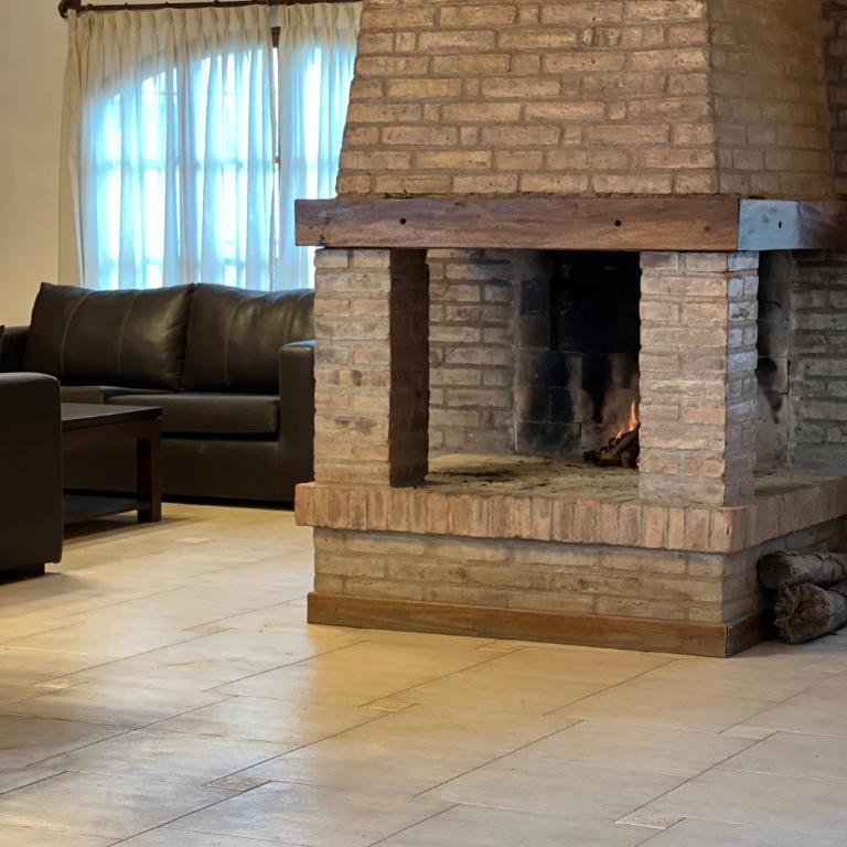 Huerto's House - Three-Bedroom House - 5