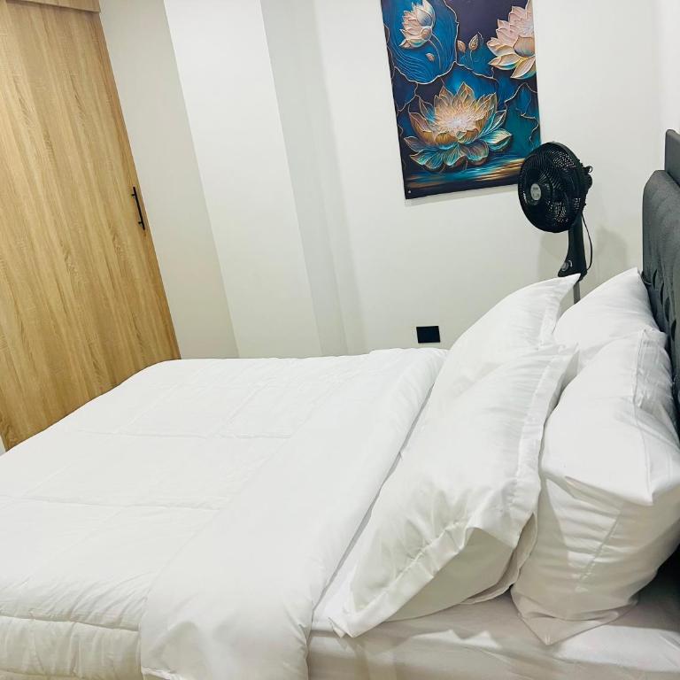 Torre Meraki - Three-Bedroom Apartment - 14