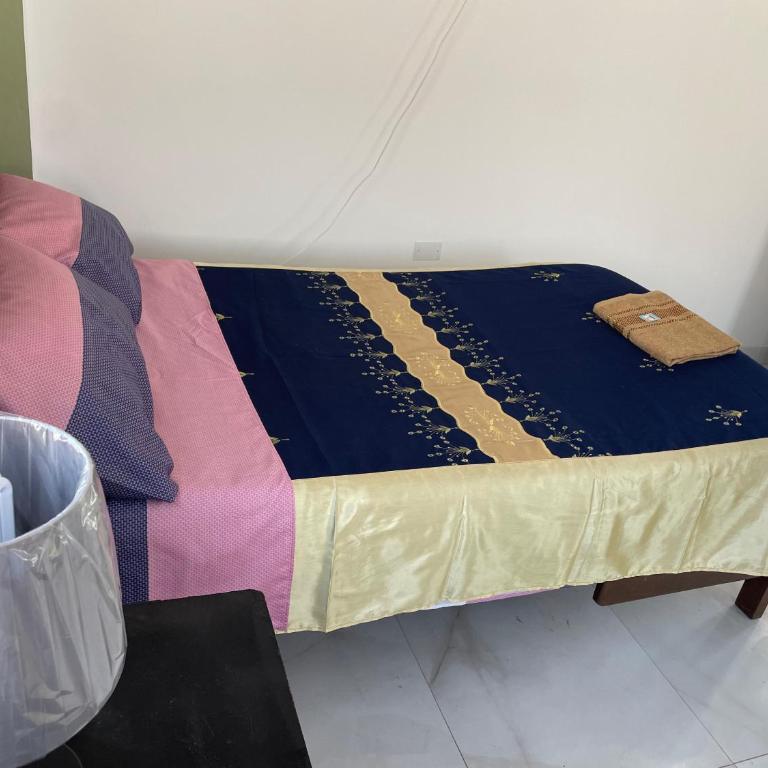 Hostal La Fortaleza - Habitación Doble con baño privado - 2 camas - 3