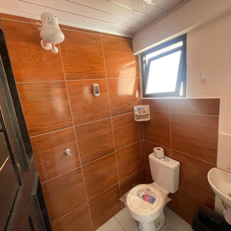 Hostal La Fortaleza - Habitación Doble con baño privado - 2 camas - 2