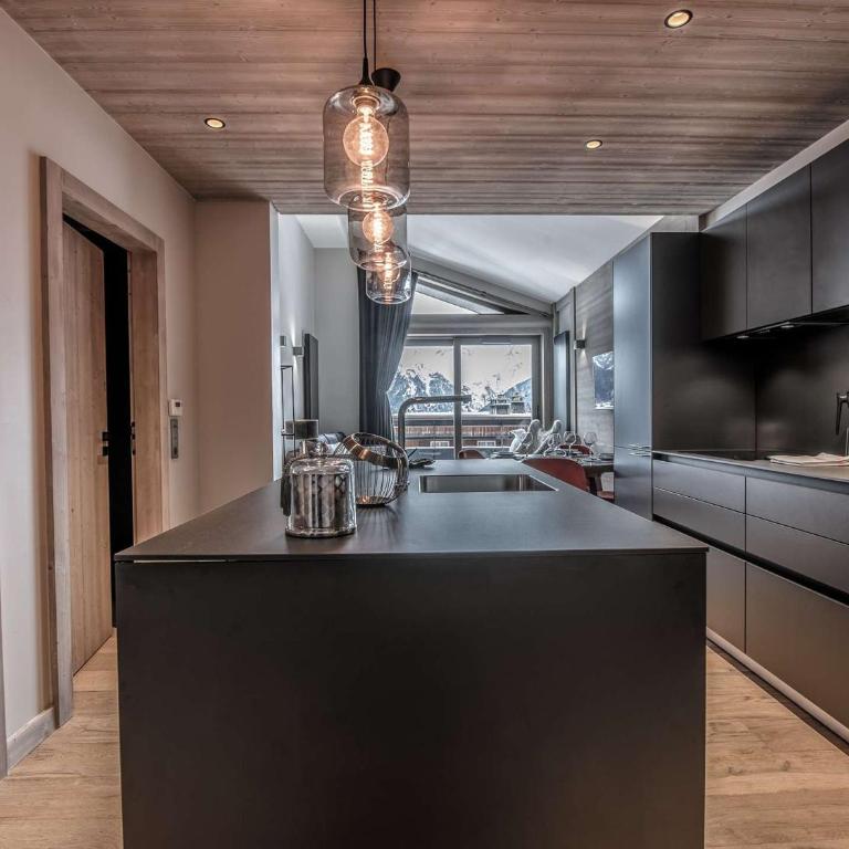 Courchevel 1550 - 5 pers, centre, parking, Wi-Fi - FR-1-631-199 - Apartamento - 2