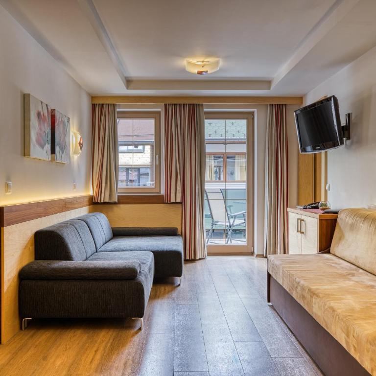 SonnenHOF hotel gerlos centrum - Studio mit Balkon - 8