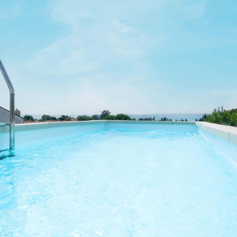ApartmentsGarda - Residenza Maycol - Appartamento con 2 Camere da Letto e Terrazza - 2