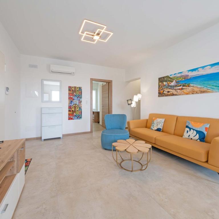 ApartmentsGarda - Residenza Maycol - Appartamento con 2 Camere da Letto e Terrazza - 5