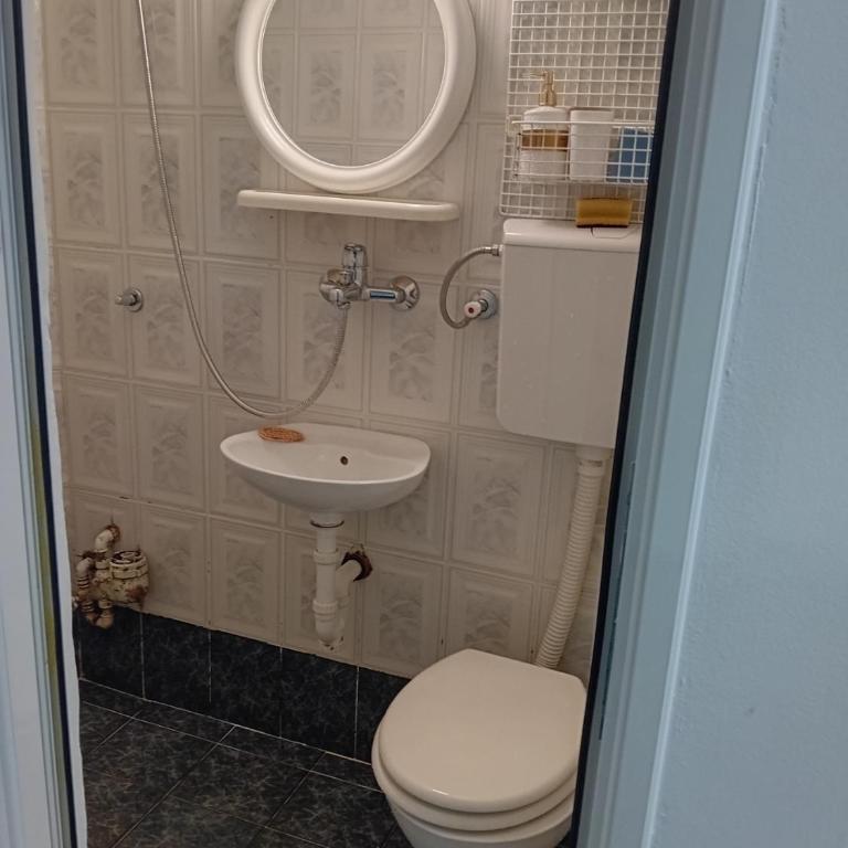 Apartman Centar - One-Bedroom Apartment - 5