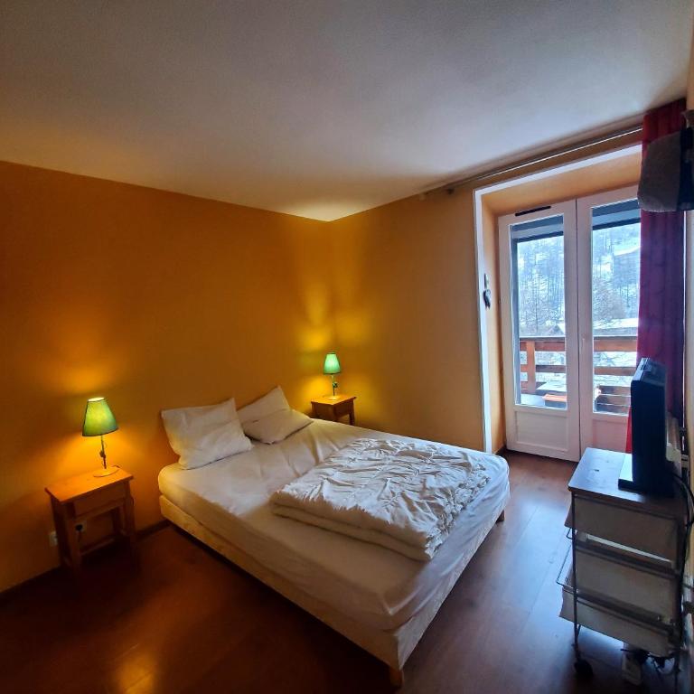 Grand Duplex, 3p, 45 m, très ensoleillé, 6 personnes - Three-Bedroom Apartment - 4