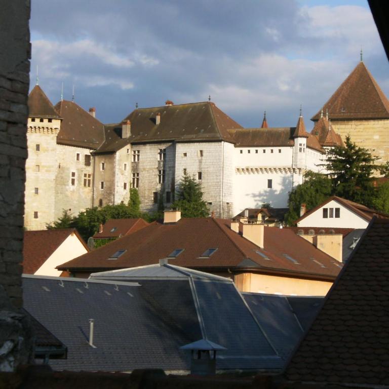 Bâtiment historique le long du canal du Thiou - Historic building along Thiou Canal - One-Bedroom Apartment (2 Adults) - 21
