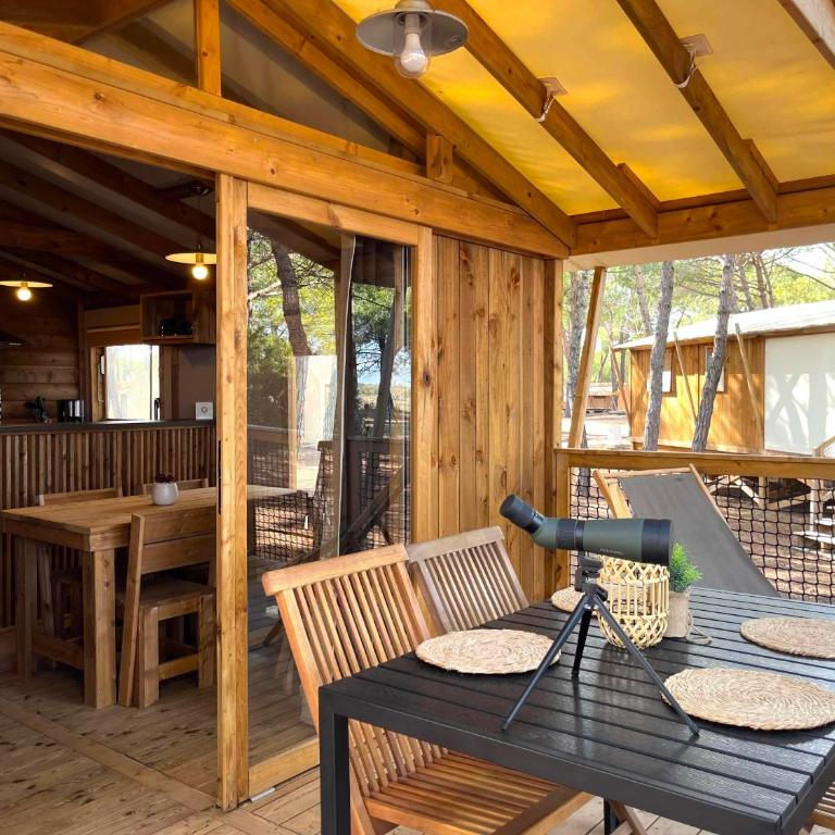 Camping la Tamarissière - Panoramic Cottage - 3