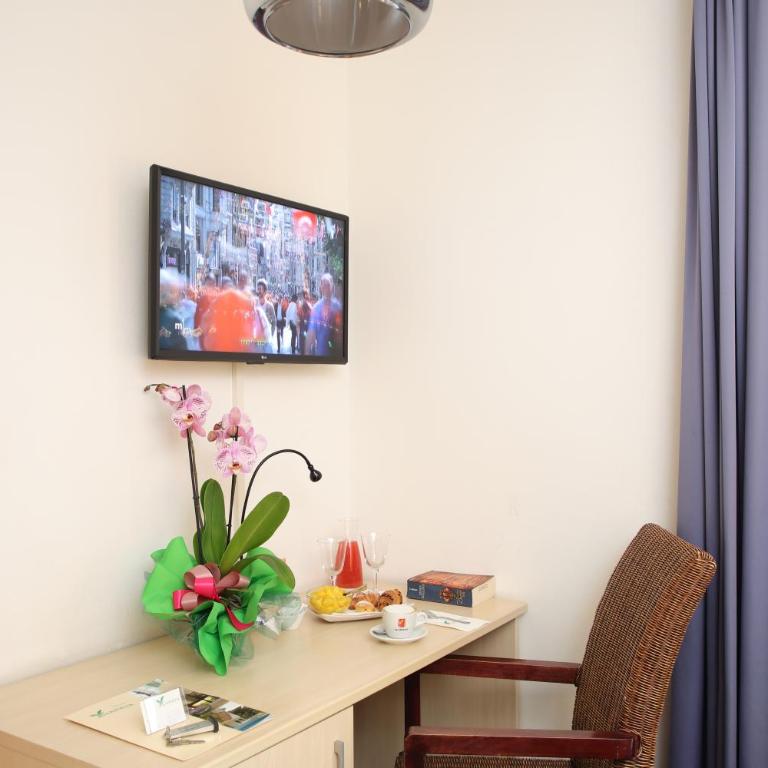 Hotel Anapaya - Camera Familiare (3 Adulti) con Balcone - 5